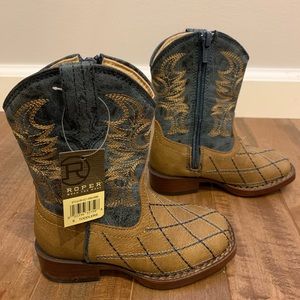 Roper toddler size 6 cowboy boots. Brand new.
